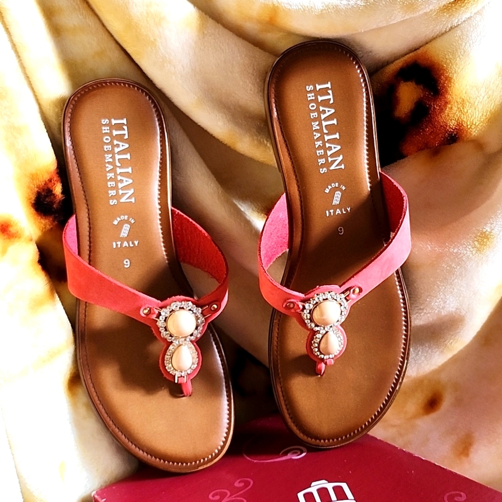 Italian Shoemakers / Nordstrom – Zelda Embellished Coral Thong Sandal - NEW